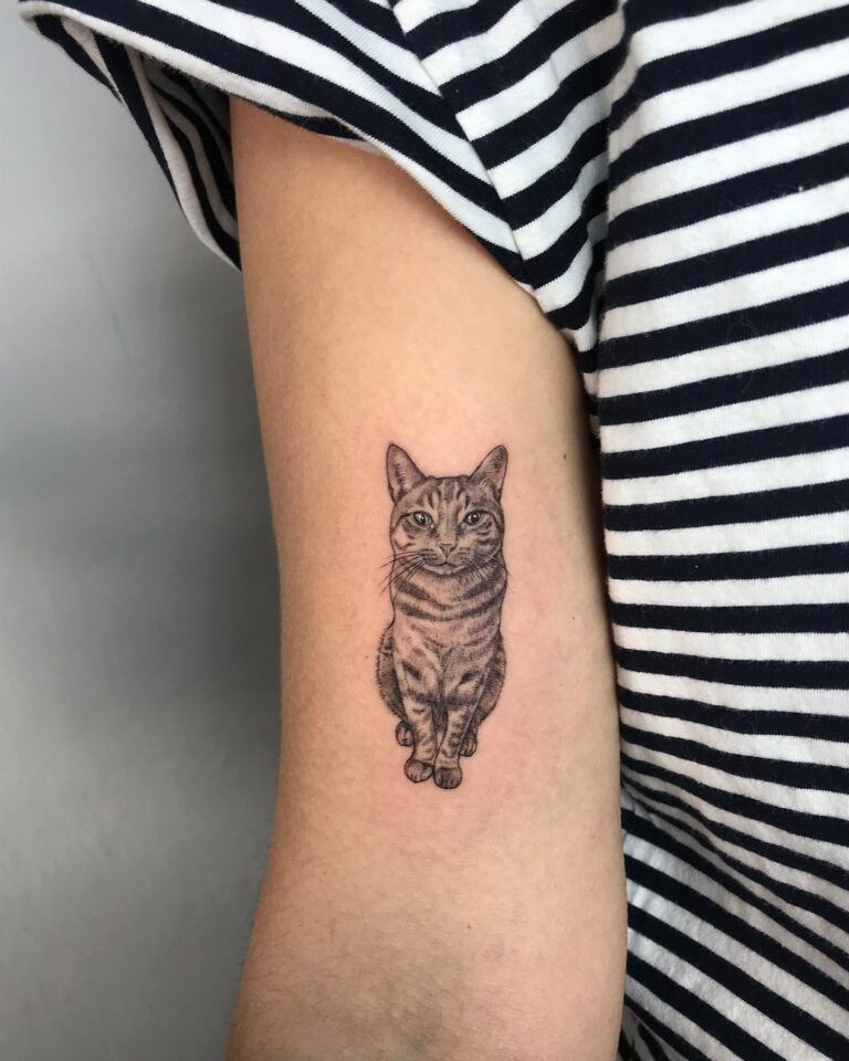 ilgin ozdogan animal tattoo 20-min