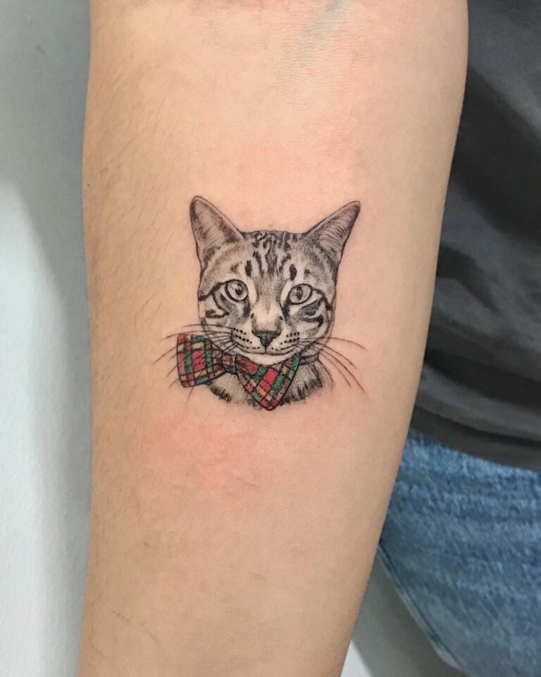 ilgin ozdogan animal tattoo 3-min